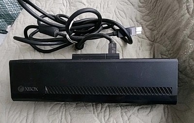 Microsoft 1520 Kinect Sensor for Xbox One - Black Untested 