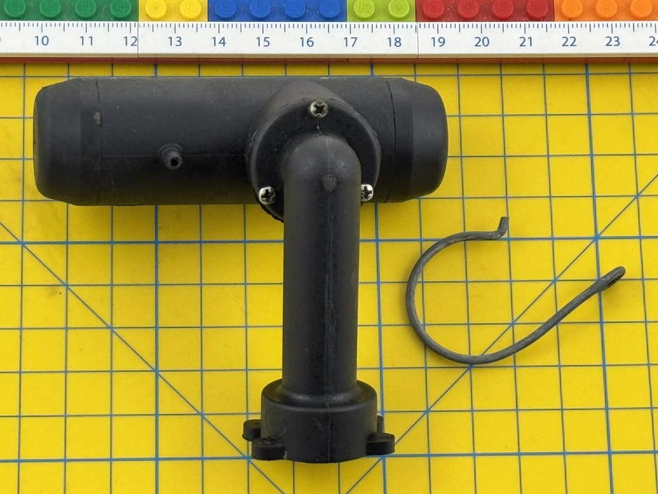 Pot D'Échappement pour Moteurs A Explosion - Vintage modellismo - Photo 1/1