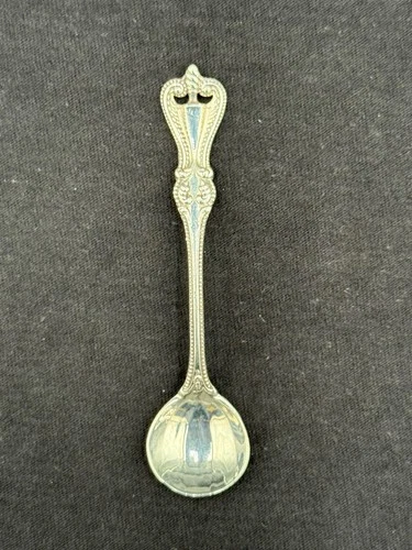Old Colonial by Towle Sterling Silver Master Salt Spoon 3 3/8"