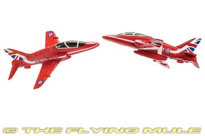 Corgi 1:110 Hawk T.Mk 1 RAF Red Arrows Syncrho Pair 2-Piece Set