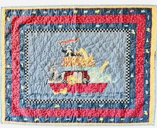 Daisy Kingdom Noah's Ark Animal Cracker Baby Blanket Reversible Quilt 44 x34