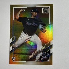 2021 Topps Gold Foil #25 Sixto Sanchez RC