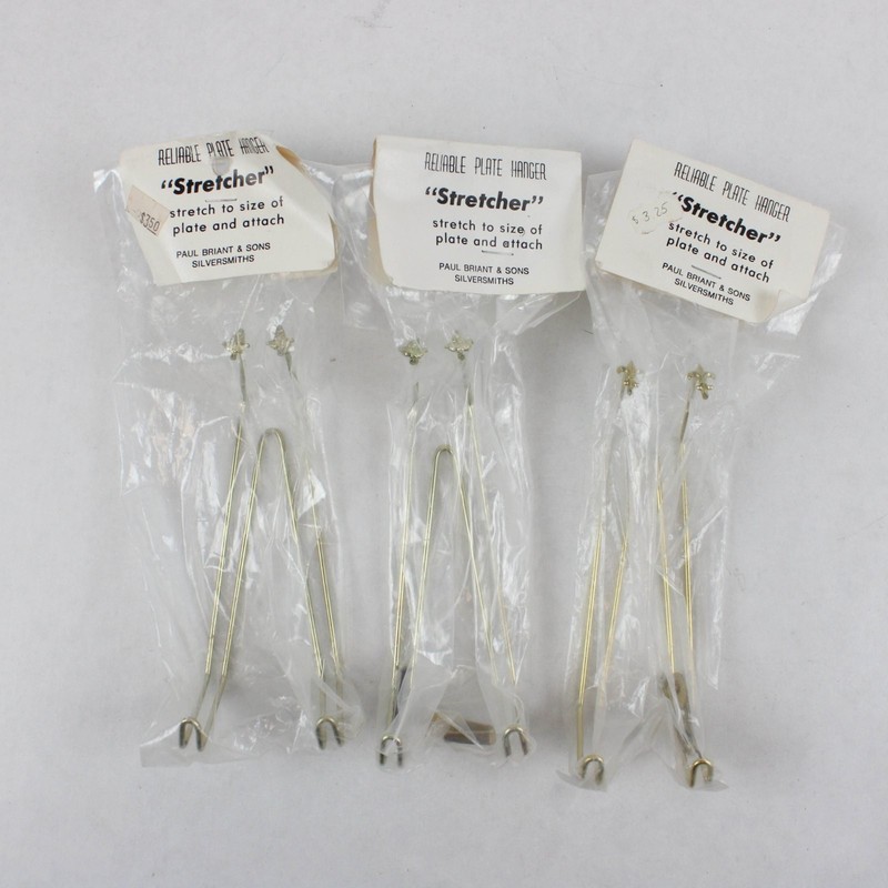 Lot of 3 Reliable "Stretcher" Plate Hangers from Paul Briant and Sons