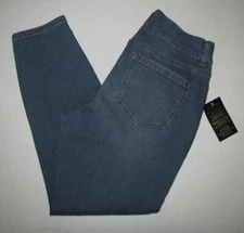 NEW Womens DG2 Diane Gilman Skinny Crop Jeans. Size 8-10-12P Blue. 25" Inseam.