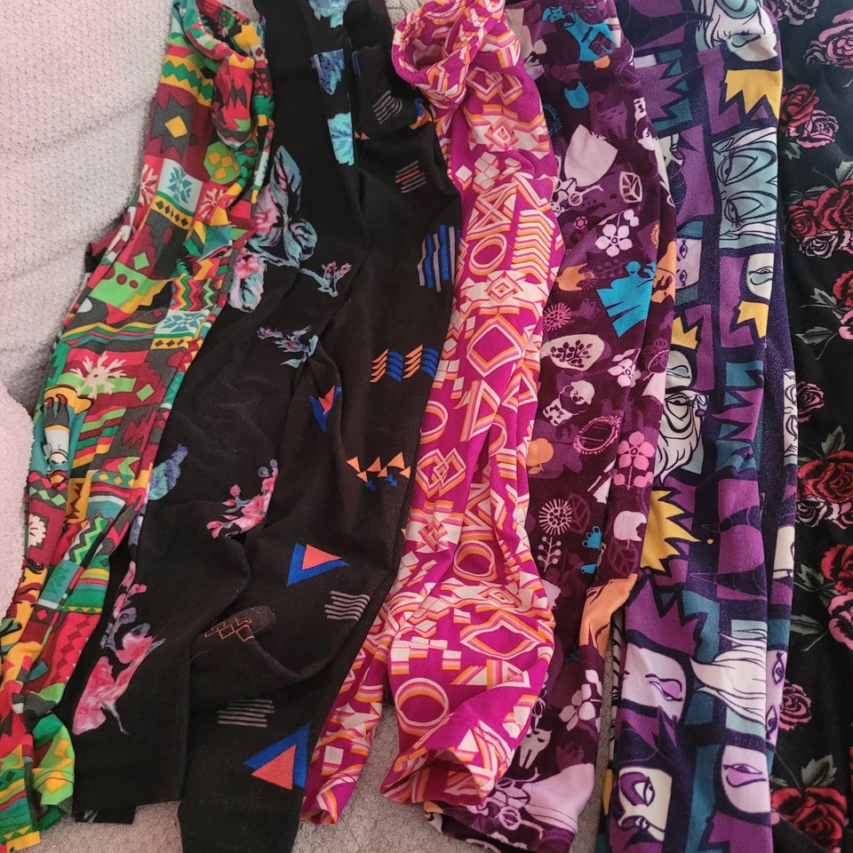 Little Girls LuLaRoe Leggings Lot - Image 4 of 4