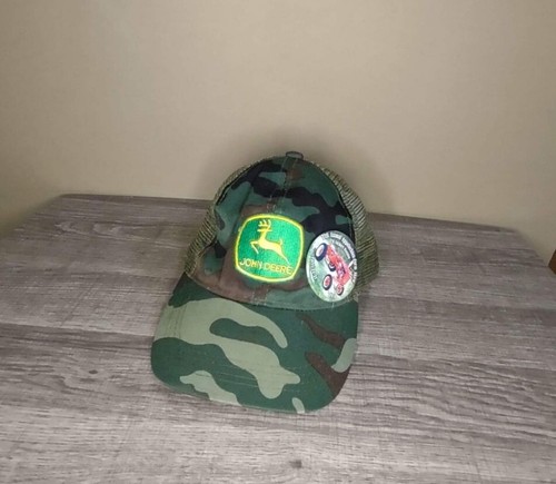 John Deere camouflage hat W/ Appalachian farm show pin 2014