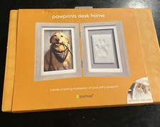 Pearhead Pet Pawprints Desk Picture Frame and Imprint Kit White NEW Dog Cat