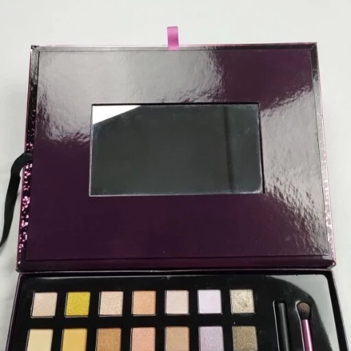 Profusion Pro Treasure Box 41 Piece Complete Cosmetic Collection Pigments Brush - Image 4 of 4