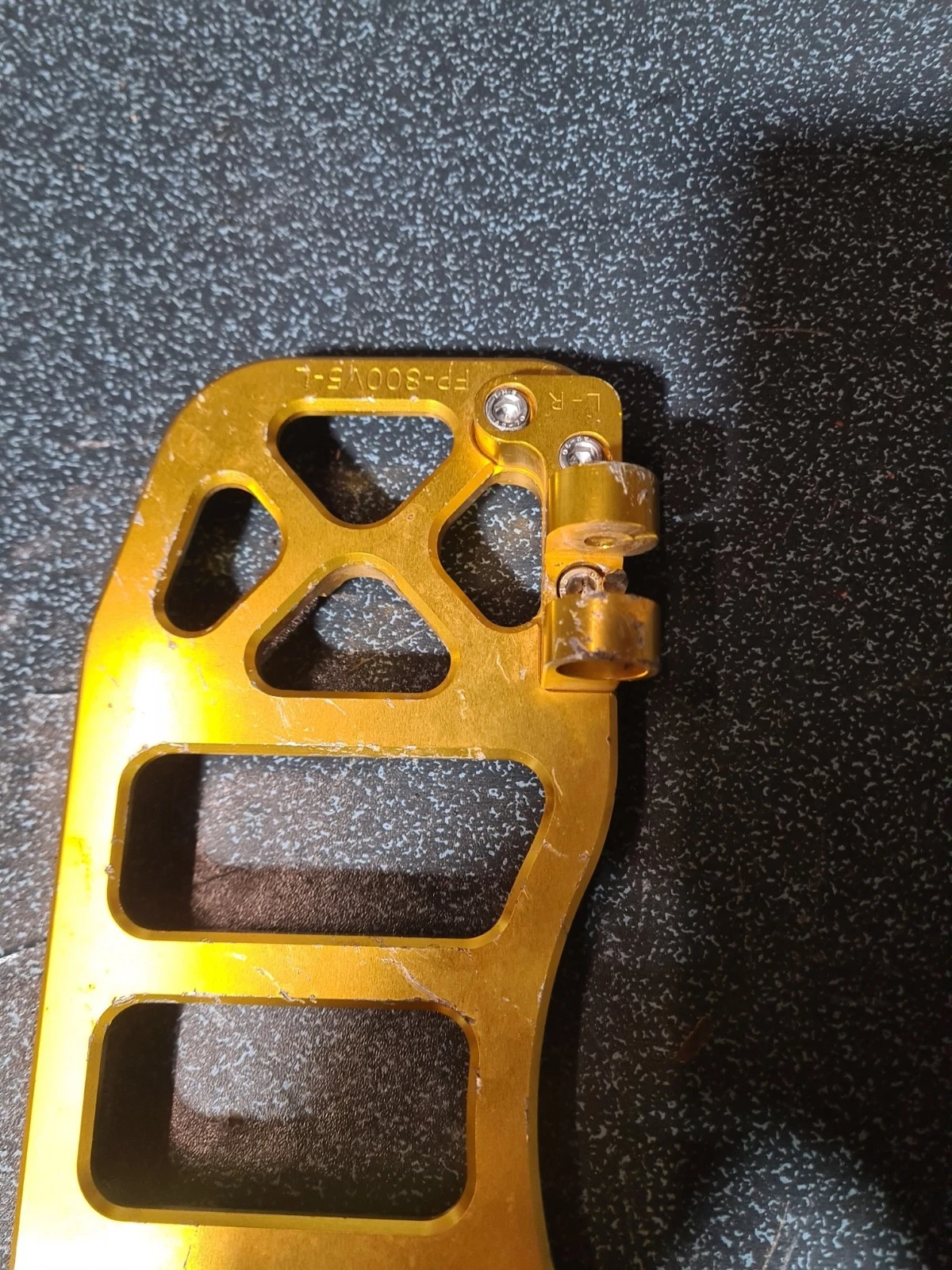 Picture 14 of 24