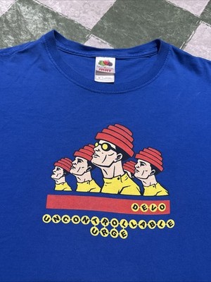 VINTAGE DEVO  Uncontrollable Urge  Y2K T-Shirt Medium