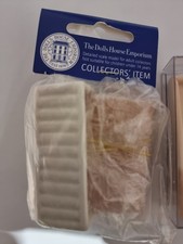 Dolls House Belfast Sink on Brick Legs with wooden wash board drainer 