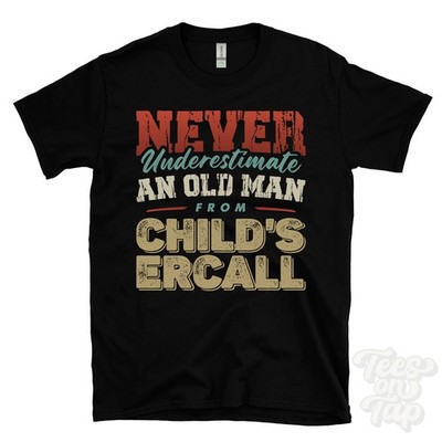 NIEMALS UNTERSCHÄTZEN SIE EINEN ALTEN MANN VON KINDER ERCALL T-SHIRT Weihnachtsgeschenk Shropshire