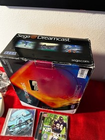 SEGA Dreamcast Launch Edition Console w/Box, Controllers, 4 Games +/  Tested