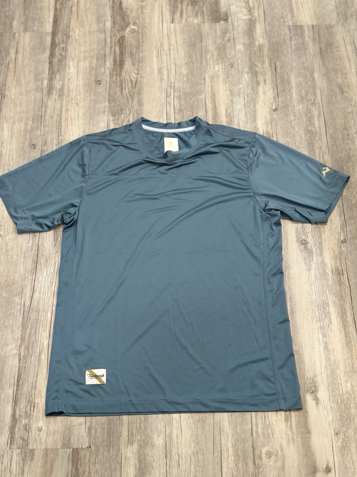 Tracksmith Session Performance Running Shirt Mens… - image 1
