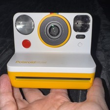 Polaroid Now Instant Camera Yellow White Rechargeable USB-C Excellent PRD009031