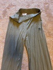 Adidas Woman s Green Sweatpants