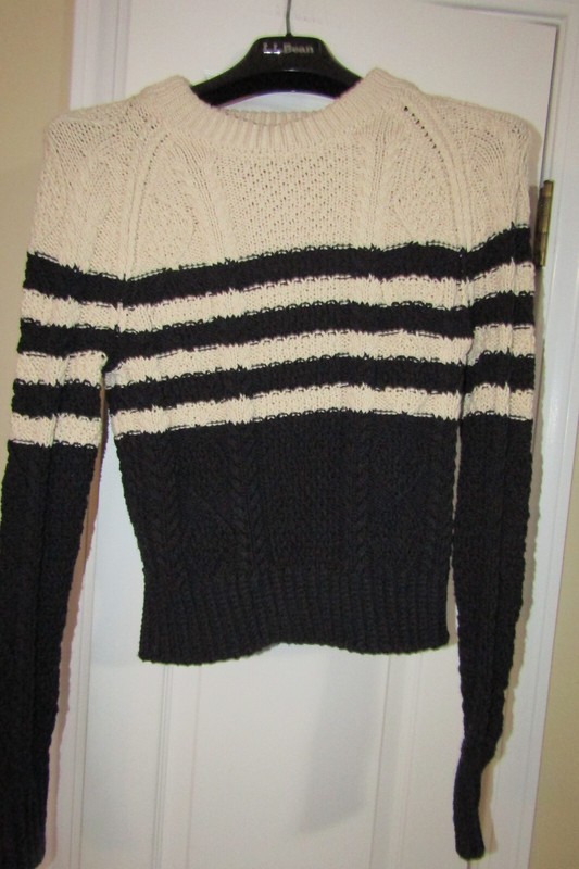 L.L. Bean Signature Woman's Fisherman Cable Knit Sweater- XXS, Cream & Navy