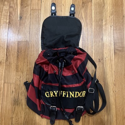 HARRY POTTER STRIPED GRYFFINDOR SLOUCHY RUCKSACK BUCKLE  display picture 1