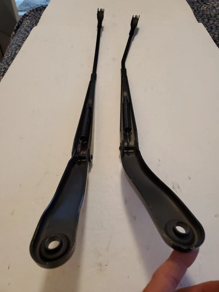 Land Rover LR2 2008 2015 brazos limpiaparabrisas izquierdo y derecho OEM Foto 4 de 4