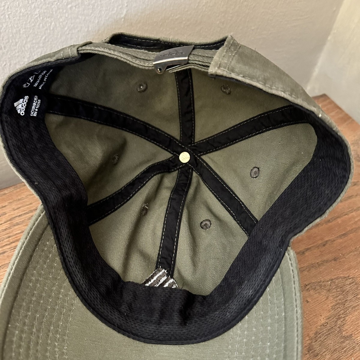 ADIDAS Aeroready Khaki C153 Baseball Cap Hat Adjustable Fit Green