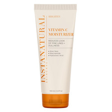 Vitamin C Moisturizer Face Cream, Brightens and Reduces the Look of Fine Line...
