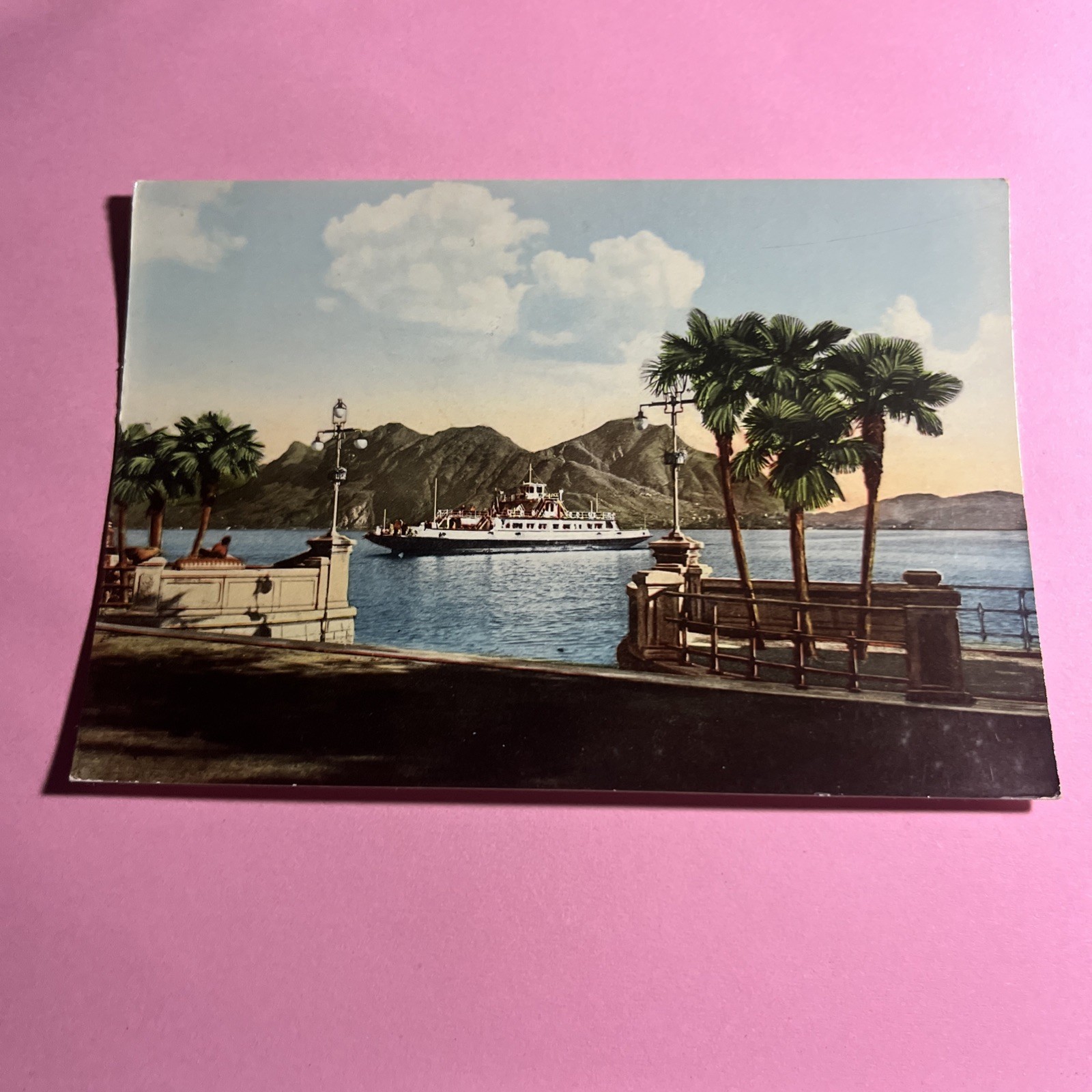 CARTOLINA A COLORI COLLEZIONE - LAGO MAGGIORE VERBANIA INTRA - NON VIAGGIATA