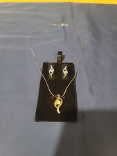 Brand New Silver Plated Earings And Necklace Set