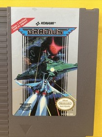Gradius (Nintendo NES) 5 viti pulite testate