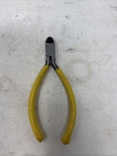 Omega 4-1/2" Diagonal Plier w/ Wire Cutters Drop Forged - Made in Spain