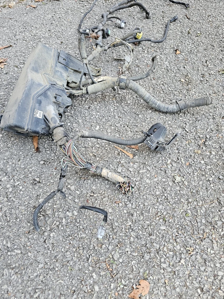 Toyota Camry 2010 2011 caja de fusibles de motor de 2,5 L *funciona probado* OEM 8272006091 Foto 3 de 4