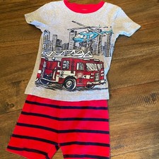 Members Mark Boys fire truck pajamas Size 3T
