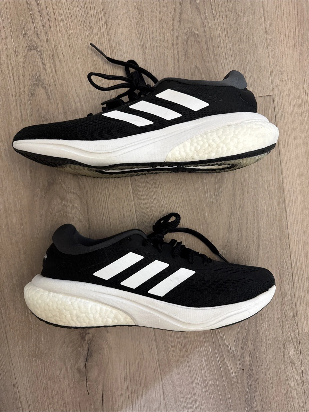 Adidas Supernova Shoes Size 9 Black And White