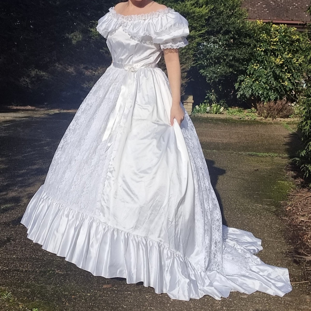 Vintage 1980s White Lace Cottagecore Bo Peep Milkmaid Lace Wedding - Main Image