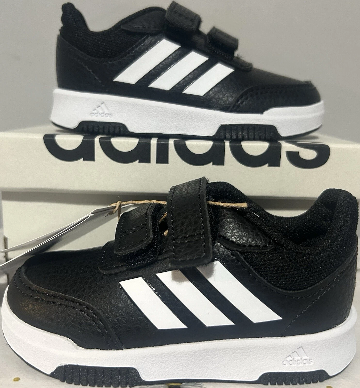 Scarpe da ginnastica Adidas Tensaur Sport 2.0 nere bianche UK INFANT taglia 5. Nuovo e imballato