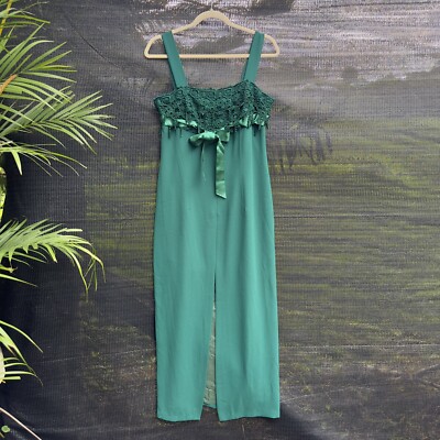 green emerald velvet dress Erina Dress by Mikah: Emerald Green/Gold  The Mimi Boutique