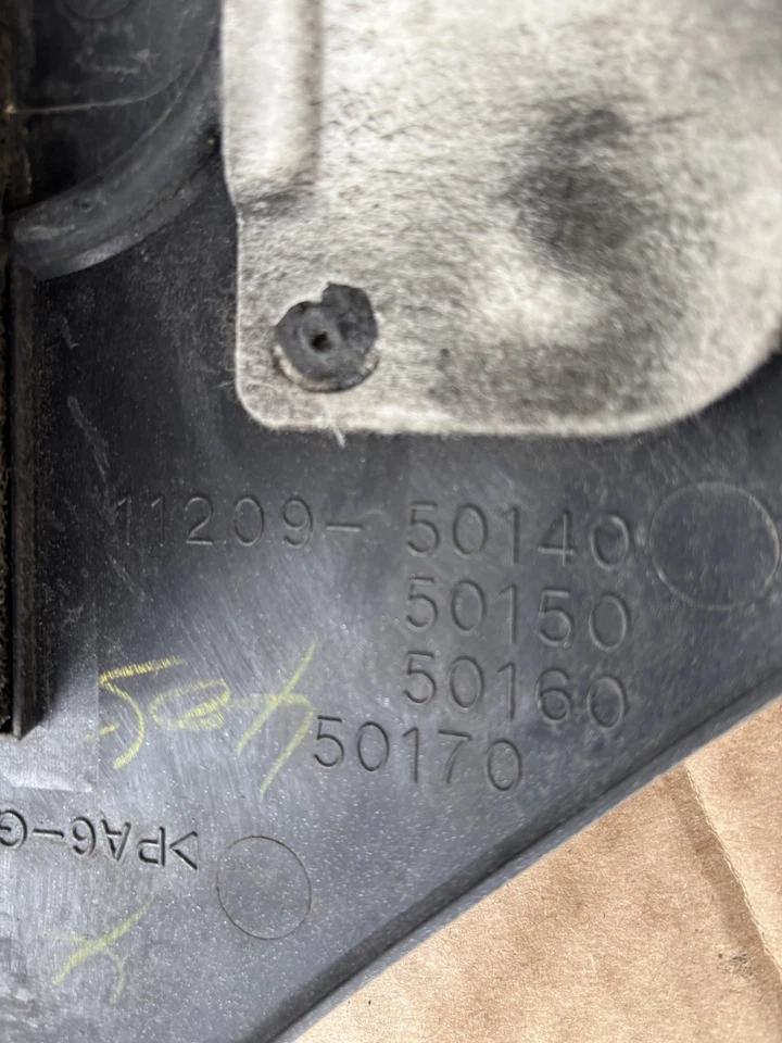 Lexus GS430 Engine Motor Upper Cover 2001-2005 OEM USED - Image 3 of 3