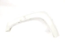 2004 Chevrolet Avalanche 1500 OEM Front Left Fender Flare Southern Comfort RARE