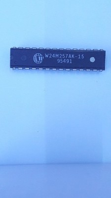 WINBOND W24M257AK-15 32Kx8-Bit 256K High Speed Static RAM IC Memory DIP-28