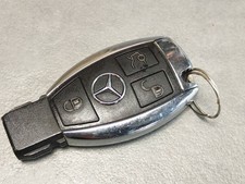 Mercedes-Benz GLE (W166 - C292) 2017 Mitte Zündschlüssel Schlüsselkarte Mercedes-Benz GLE (W166 - C292) 2017 Mitte Zündschlüssel Schlüsselkarte