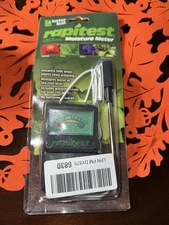 Luster Leaf 1820 Rapitest Moisture Meter 1.9 x 5.3 x 11.5 in. with Probe On