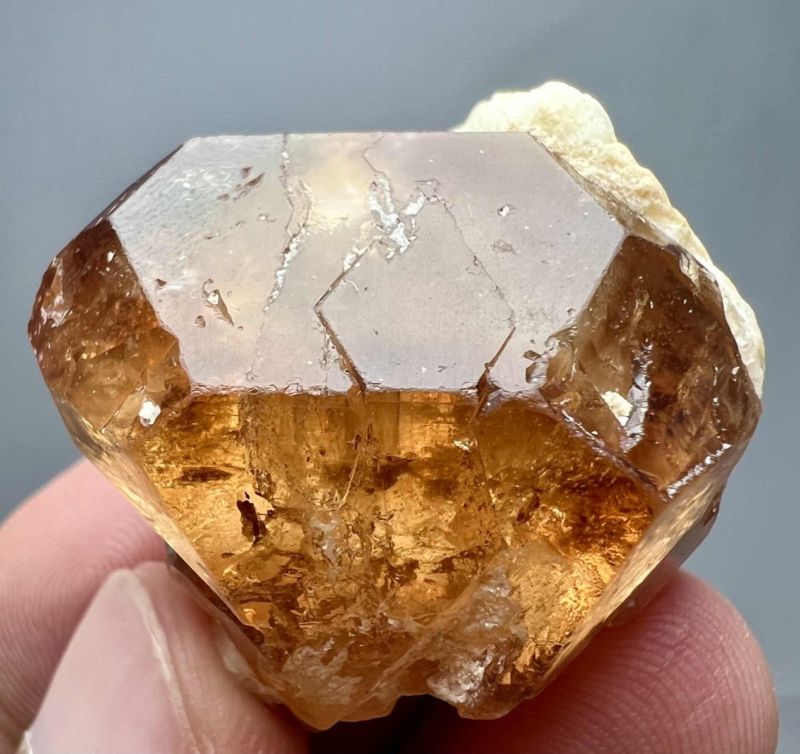 30 Carat Amazing Honey Topaz Huge Crystal From Skardu @PAK