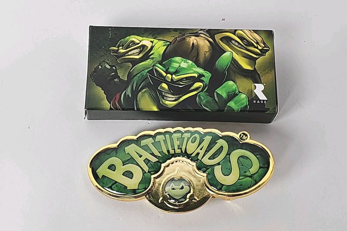NIB Battletoads Gold Belt Buckle June 2017 Loot Crate Gaming Exclusive NES