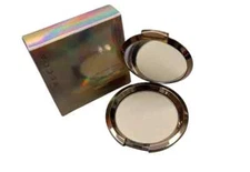 BECCA Light Chaser Highlighter For Face & Eye " Pearl Flashes Gold" 0.23 oz NEW