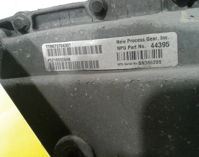 Jeep Commander 2006-2010 caja de transferencia 3,7 L NV140 Foto 2 de 3