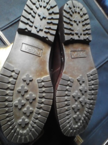 LEATHER LOAFERS MADE IN ENGLAND SIZE 8.5 - Picture 2 of 2