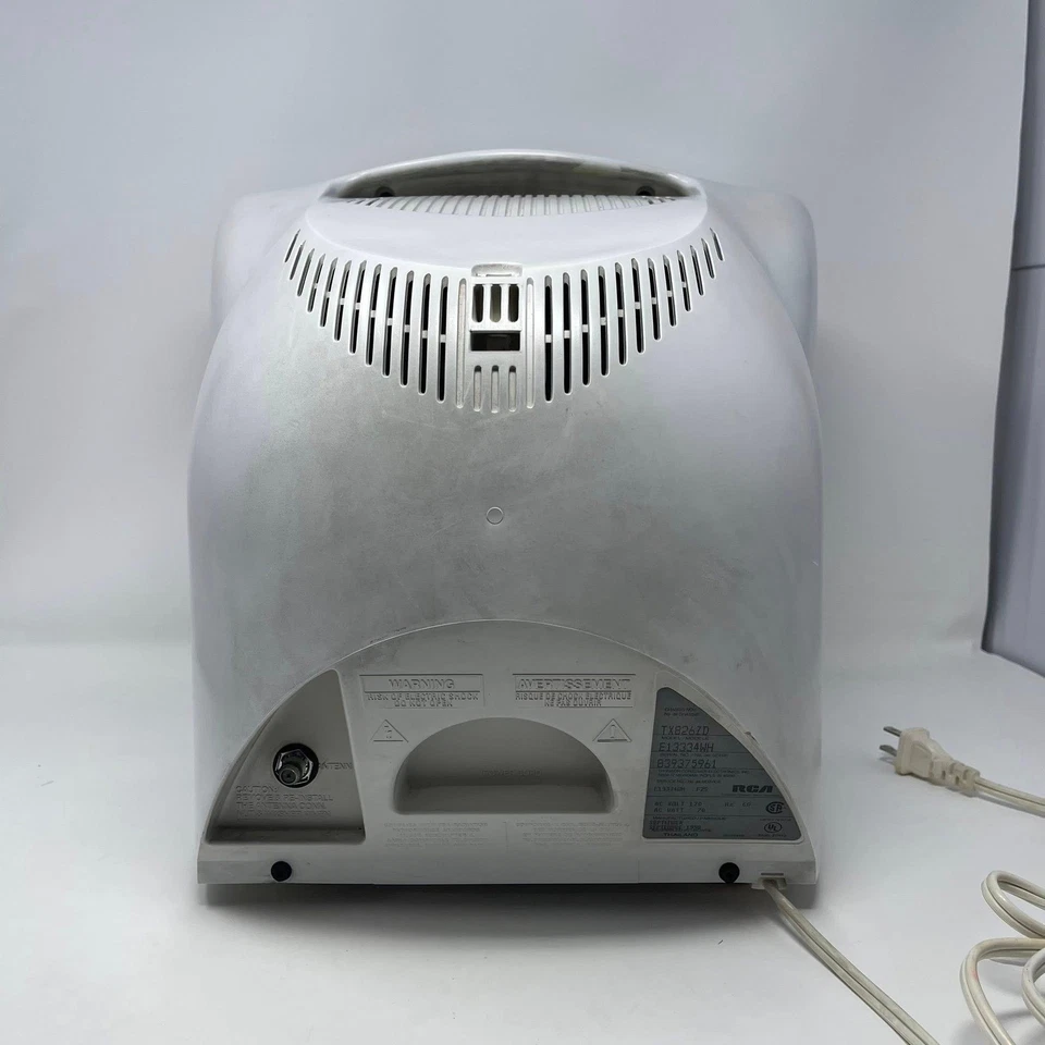 VTG 1998 RCA ColorTrak TX826ZD 13" CRT TV Retro Gaming w/Remote Tested Working - Image 4 of 4