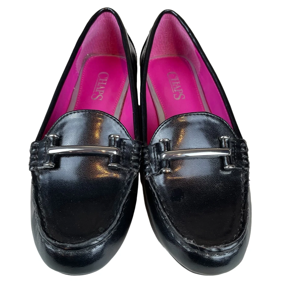 Zapatos mocasines Chaps Connie Horsebit para mujer talla 6 B negros charol sintético Foto 3 de 4