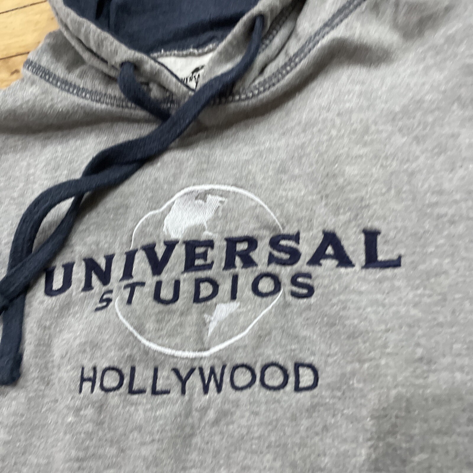 UNIVERSAL STUDIOS HOLLYWOOD Hoodie Women S M Gray Pullover Sweatershirt SM