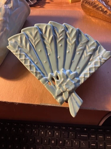 McCoy Pottery  green Fan Art Decor Wall Pocket