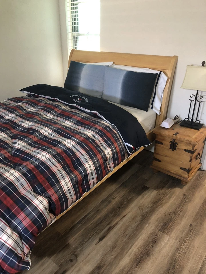 TOMMY HILFIGER EDREDÓN DE PLUMÓN A CUADROS AZUL ROJO DOBLE TALLA 62X86" ESPALDA AZUL NUEVO SIN ETIQUETAS Foto 4 de 4